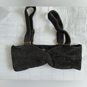 Lainsnow glitter top